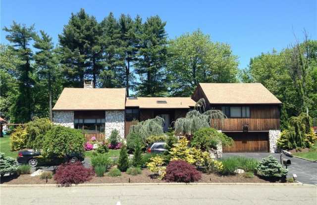 27 Country Ridge Road
