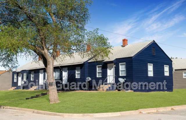 5306 E. Lincoln - 5306L - 5306 East Lincoln Street, Wichita, KS 67218