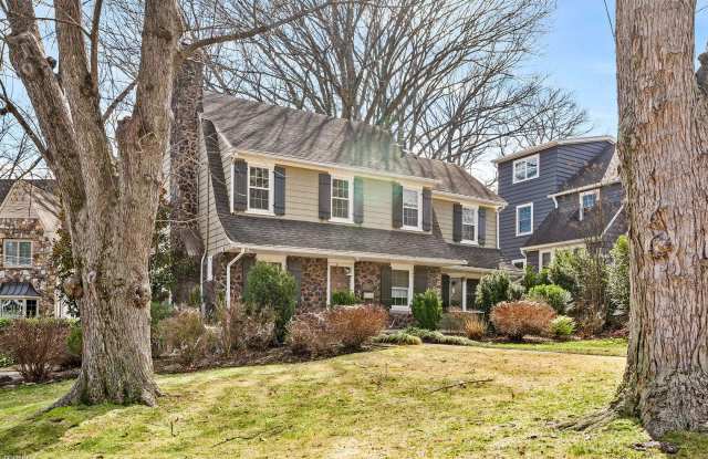 766 Crescent Parkway - 766 Crescent Parkway, Westfield, NJ 07090