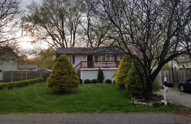 139 Durban Ave - 139 Durban Avenue, Hopatcong, NJ 07843