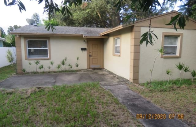 4012 13th Ave N - 4012 13th Avenue North, St. Petersburg, FL 33713