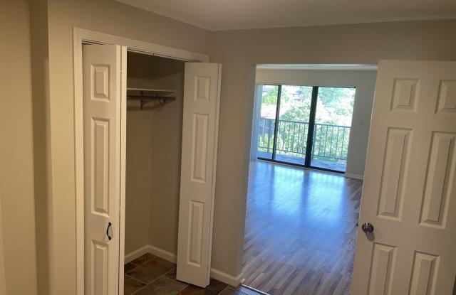 7221 Beacon Hill Drive