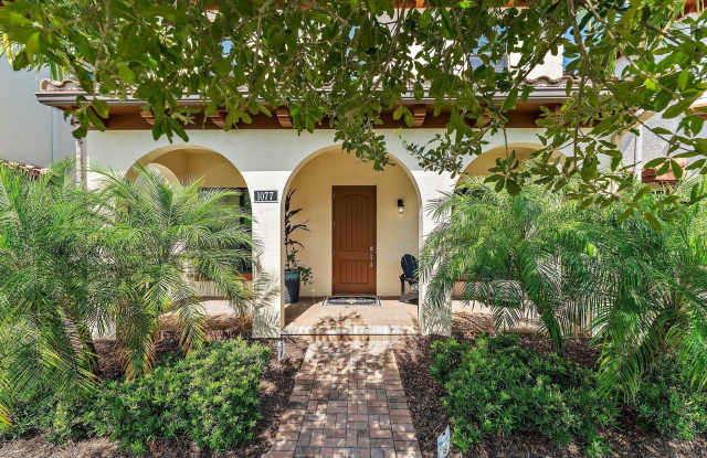 1077 Faulkner Terrace