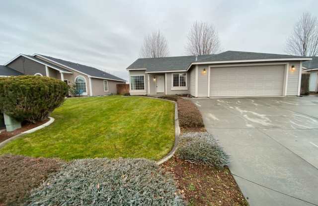 Photo of 8807 W Bonnie Ave