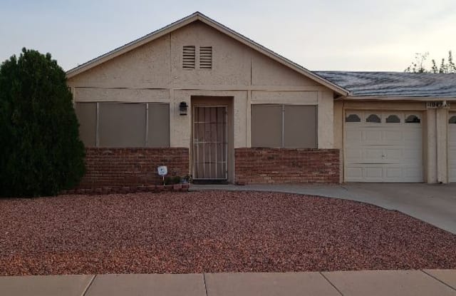 10426 N 95th Dr B - 10426 North 95th Drive, Peoria, AZ 85345