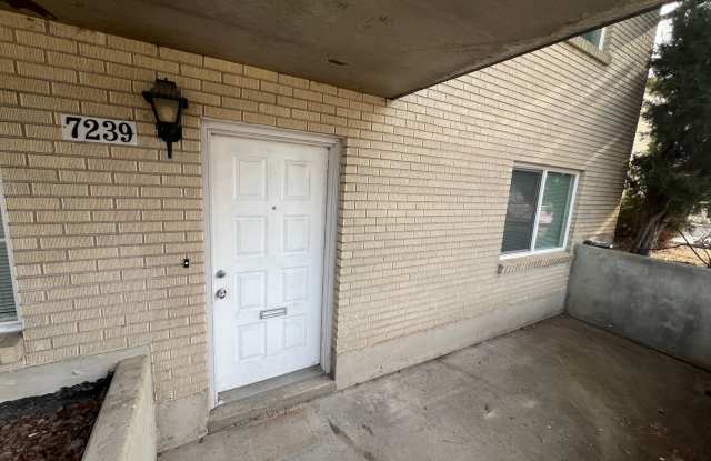 Union Park Apartment- Pics Coming Soon!