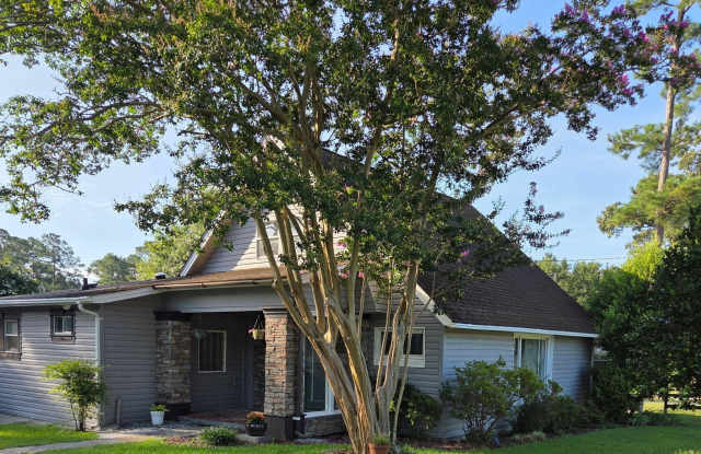612 River Road