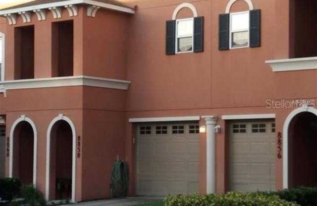 8858 WHITE SAGE Loop
