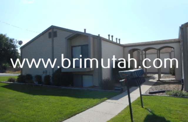 Photo of 292 S. 100 E.