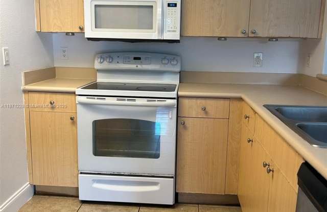 9088 W Atlantic Blvd