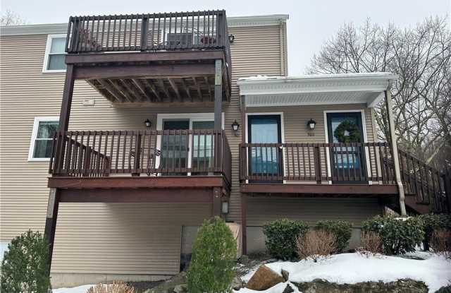 351 New London Avenue unit: 501