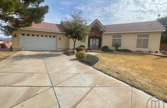 Painted Hills View Lot!