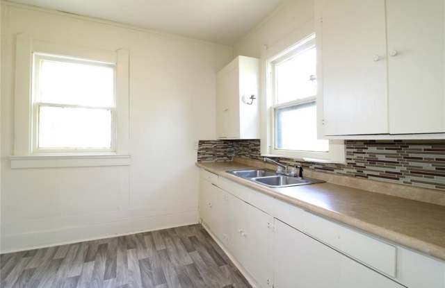 House For Rent 1280 Harrison St, Beaumont, TX 77701