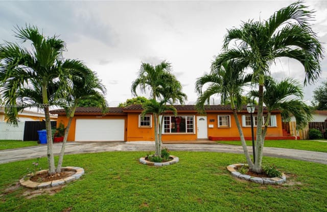 7009 SW 13th St - 7009 Southwest 13th Street, Pembroke Pines, FL 33023