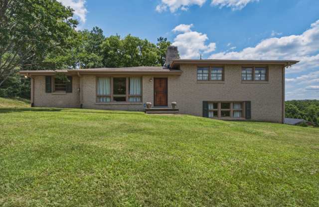 Welcome to a rare opportunity to experience authentic mid-century modern living in one of Nashville’s most beloved neighborhoods.