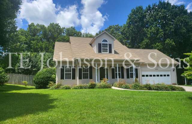 Charming 3BR Home with Bonus Room, Screened Deck  Two-Car Garage