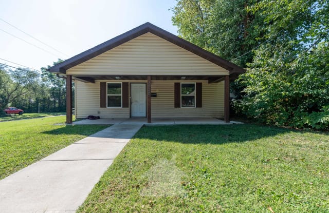 1020 E. Lynn - 1020 East Lynn Street, Springfield, MO 65802