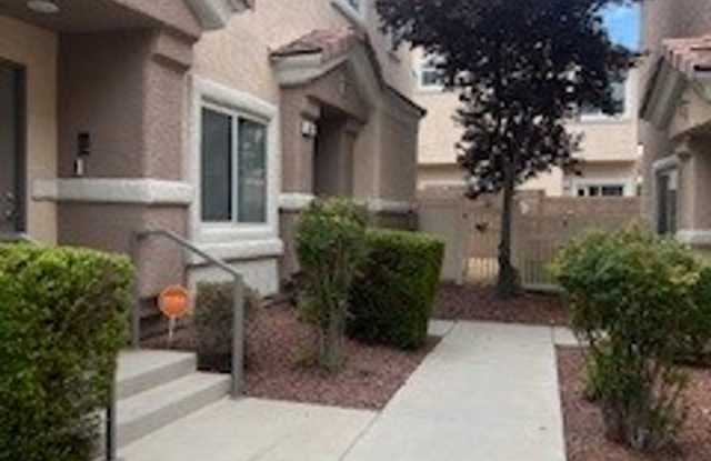 Two Story 3 Bedroom Townhouse