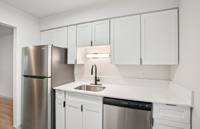 Photo of Bloc at 26th