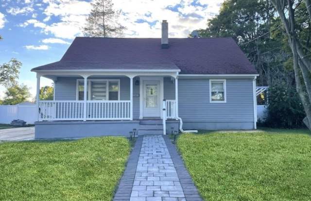 15 Larchwood Avenue