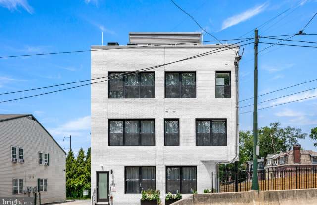 Photo of 4921 CHESTER Avenue unit: 302