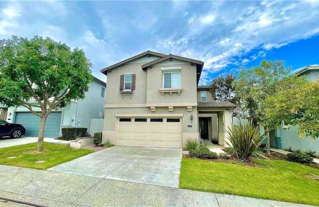 Photo of 17543 Nutwood Drive