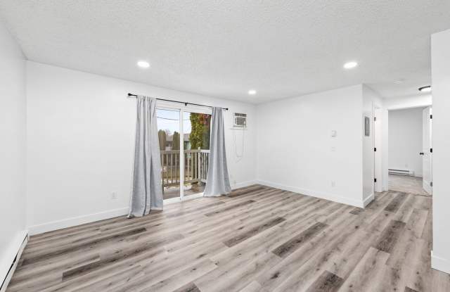 Mission Park Area Two Bedroom Available Now!