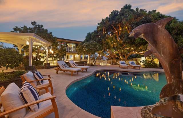 Leaf House: Lux w/ Pool, Ocean Views  Lanai