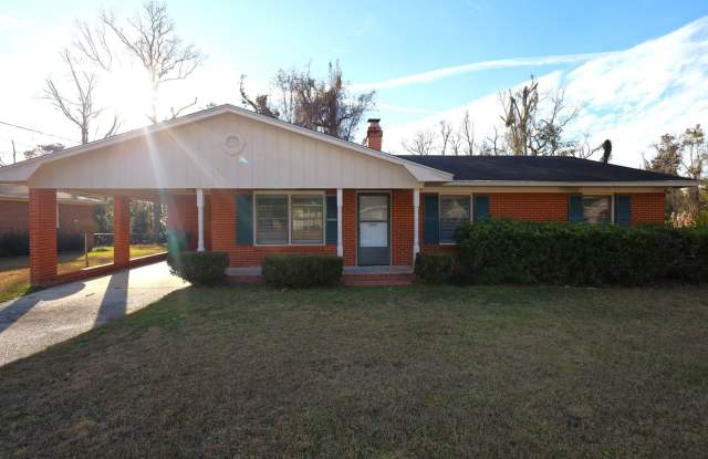 2306 Park Lane