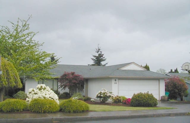 218 NW 102nd Street - 218 Northwest 102nd Street, Salmon Creek, WA 98685