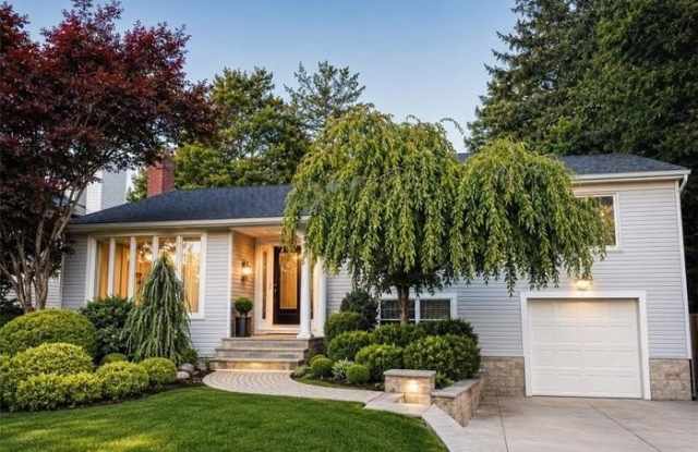 5 Eaton Road