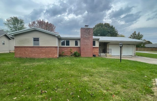 3006 E Gasconade St - 3006 East Gasconade Street, Springfield, MO 65804