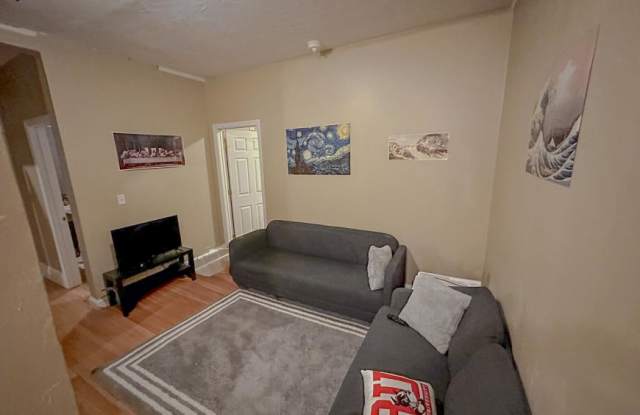 Photo of 94 Egmont St.