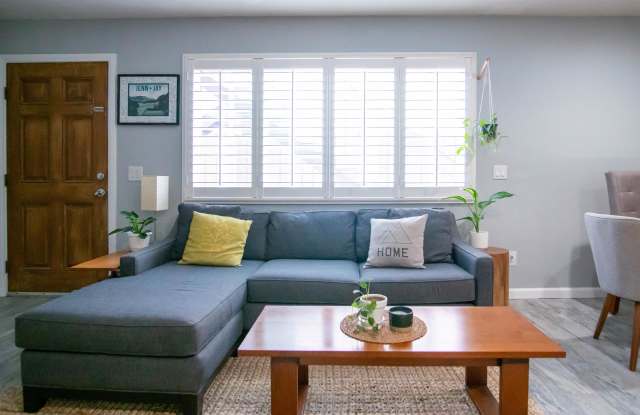 4020 Louisiana St - 1Unit 1