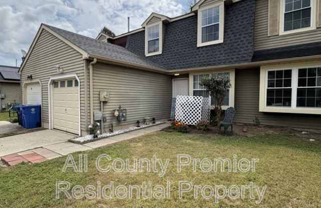 Photo of 38 River Bank Drive