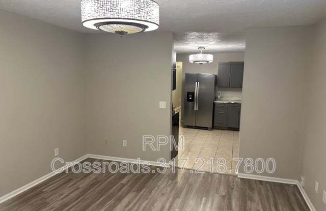 832 N California Street