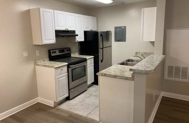 2584 Grassy Point Dr