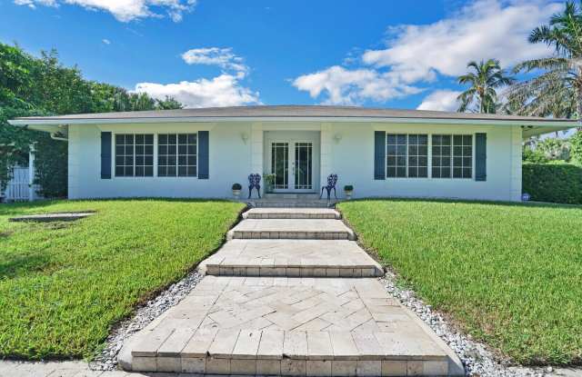 17 E Ocean Avenue