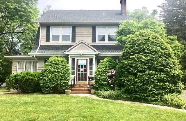 265 Kinderkamack Road - 265 Kinderkamack Road, Westwood, NJ 07675