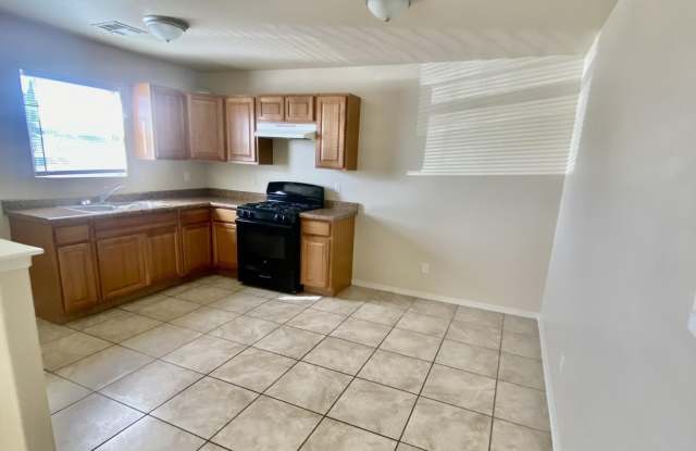 9389 San Lorenzo Avenue unit: A