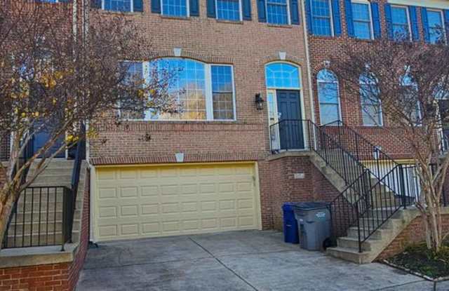 Photo of Beautiful And Spacious 3 Bed 3.5 Bath Brick Townhome In Elmwood Community
