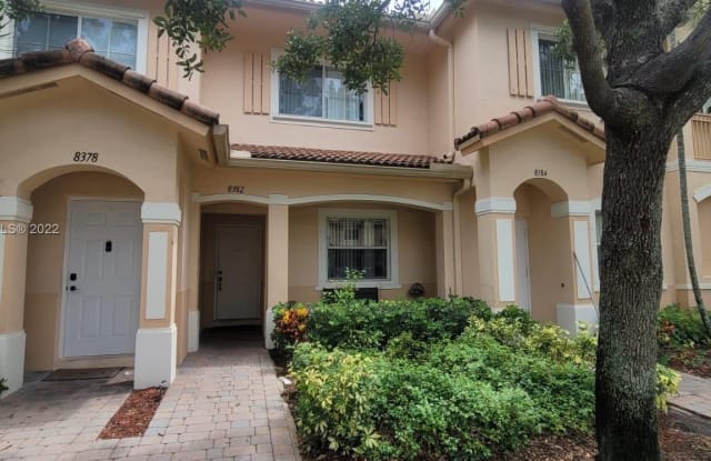 8382 SW 29th St - 8382 Southwest 29th Street, Miramar, FL 33025