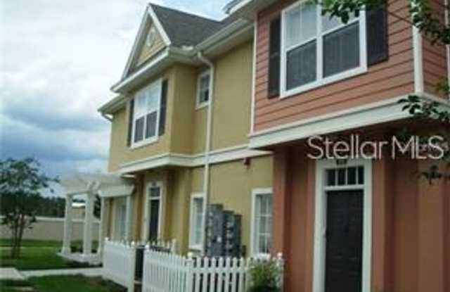 Kissimmee Townhome