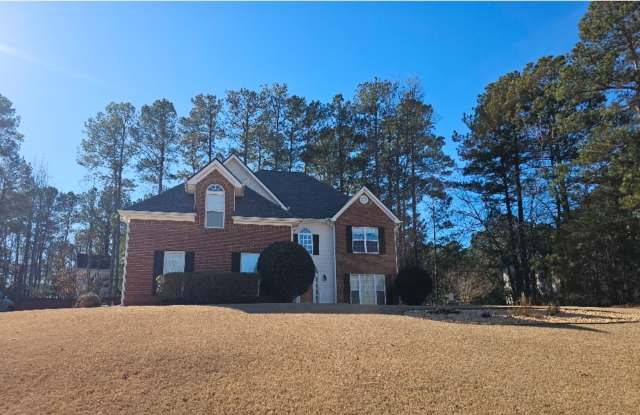 Welcome Home To Fayette County! 4 bedroom, 2.5 Bath