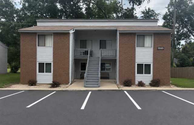 1595 Willow Bend Way