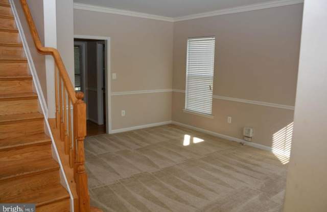 15005 RIDGE CHASE COURT