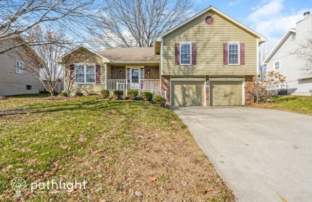 1224 Northeast Country Lane