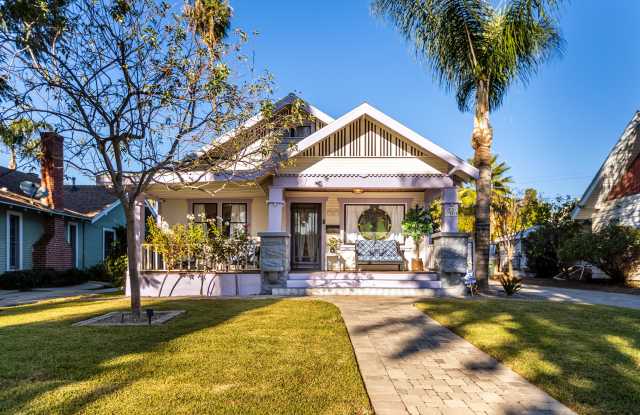 3981 Rosewood Place