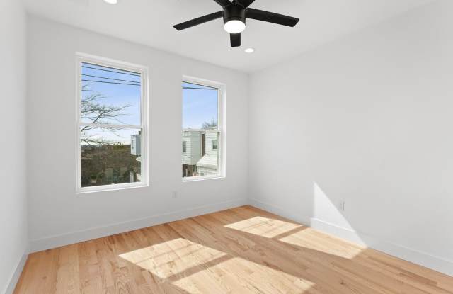 6442 LANSDOWNE AVENUE