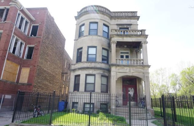 6226 South WOODLAWN Avenue - 6226 South Woodlawn Avenue, Chicago, IL 60637